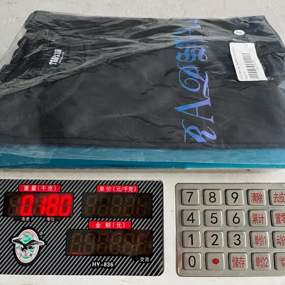 TRAPSTAR Fade T-Shirt in Black/Blue. - Picture 6 of 10